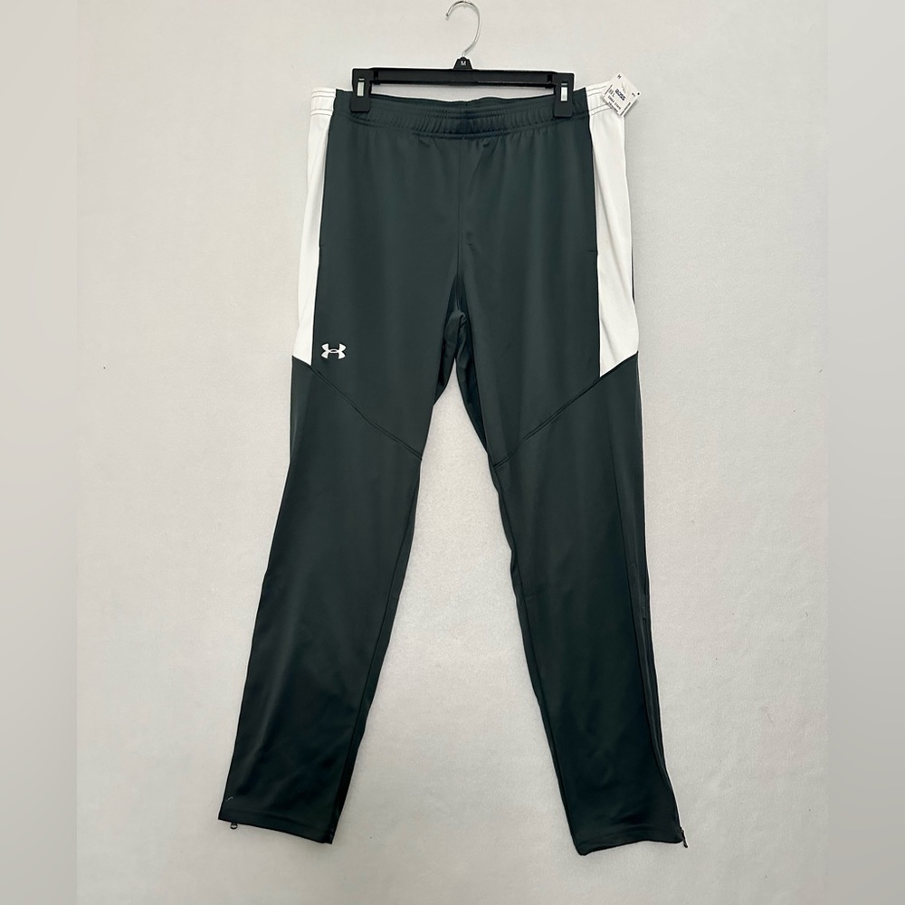 NWOT Under Armour Women’t Joggers Rival Knit Pants Running  Ankle Zip Size L